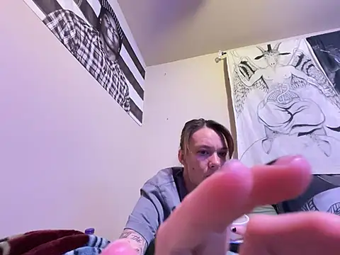 bratlipss online show from 02.05.26