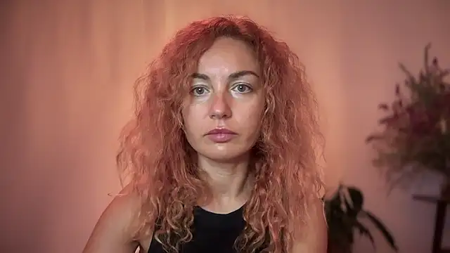 Reddgiirl online show from 10.30.25