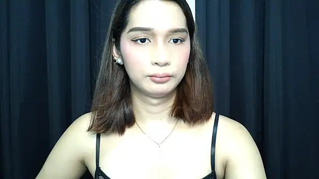 Sophia Trans online show from 06.19.26