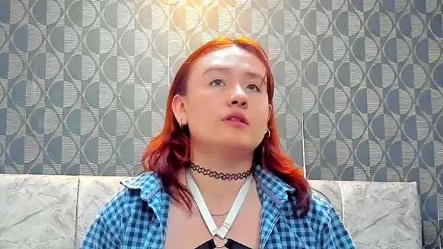 Snapshot of AliaMiller_ chatting on 09.30.25 AliaMiller online show from 09.30.25