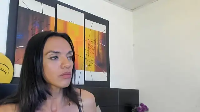 Snapshot of MeganRhyder chatting on 06.26.26 MeganRhyder online show from 06.26.26