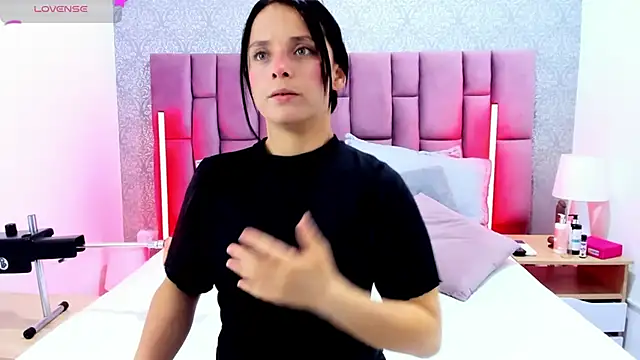 MartinaRizzi online show from 10.29.25