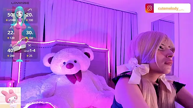 Snapshot of Melody-chers chatting on 10.07.25 Melody-chers online show from 10.07.25