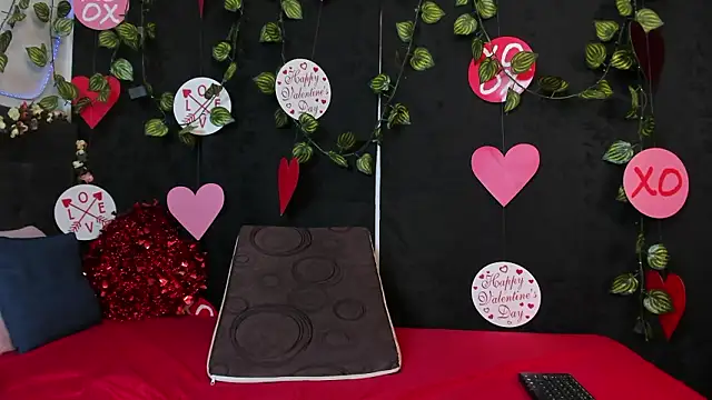 Delilah 85 online show from 02.13.26