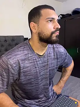 Snapshot of vincentjaxon chatting on 09.27.25 vincentjaxon online show from 09.27.25