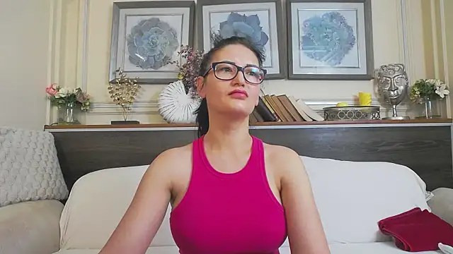 HellenDesire online show from 01.16.25