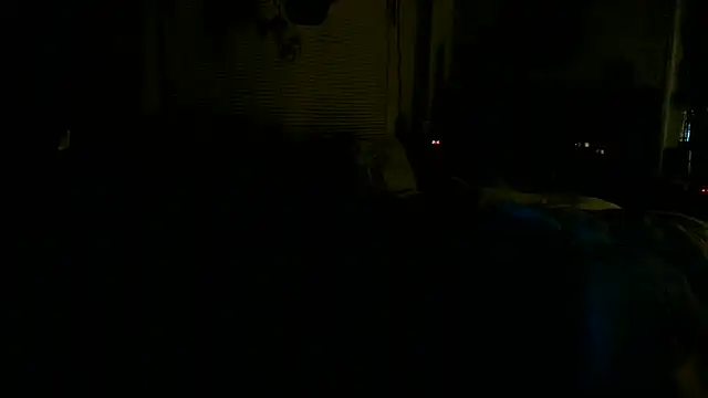 Luv2SuckBWC92 online show from 11.22.25