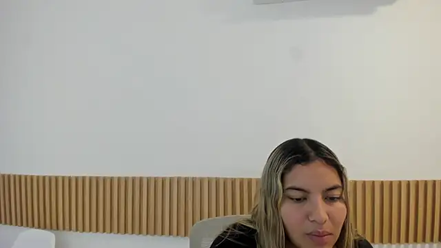 OliviaSweett online show from 05.16.26