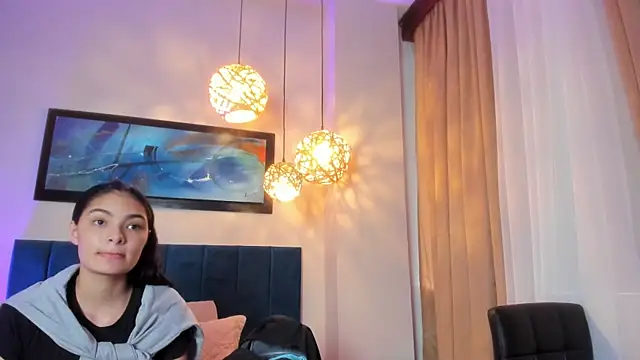 LunaAspen  online show from 11.20.25