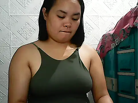 CreamyPussy4uxx online show from 02.27.26