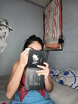 Bigtiti01 online show from 04.15.26