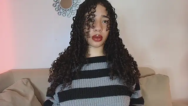 Snapshot of HairyAillyn chatting on 01.06.26 HairyAillyn online show from 01.06.26