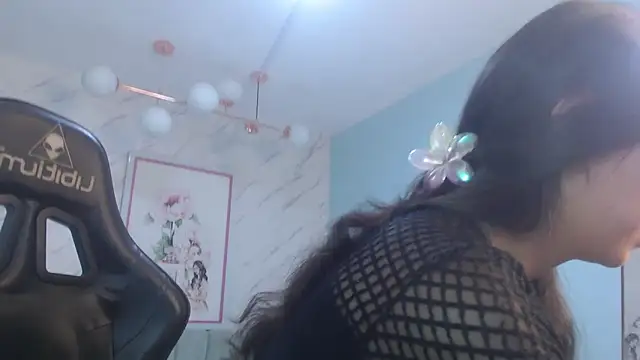 victoria hernandez t  online show from 03.10.26