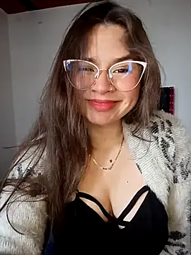 Snapshot of Isa_Acosta chatting on 09.17.25 Isa Acosta online show from 09.17.25