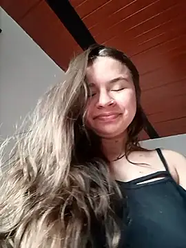 Snapshot of Isa_Acosta chatting on 10.10.25 Isa Acosta online show from 10.10.25