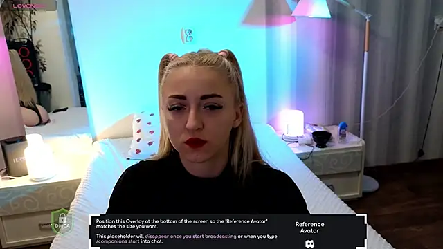 Snapshot of space_danger chatting on 10.24.25 space danger online show from 10.24.25