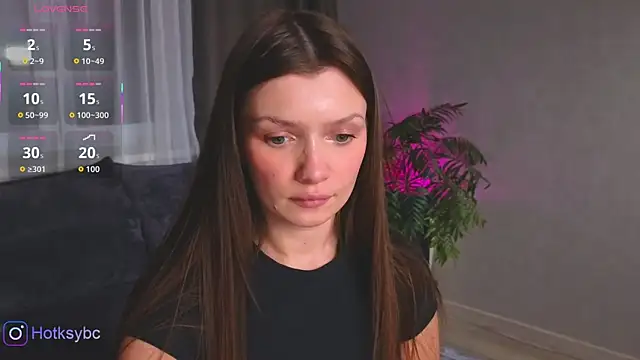 Snapshot of Hot_ksy chatting on 10.15.25 Hot ksy online show from 10.15.25