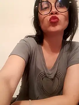 Dana Rise online show from 12.18.25