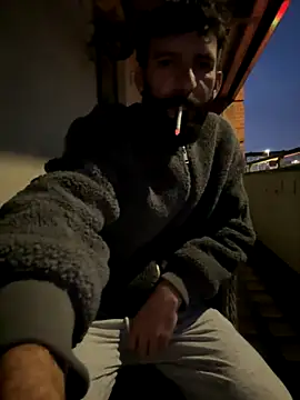 Snapshot of Michel_huge chatting on 10.27.25 Michel huge online show from 10.27.25