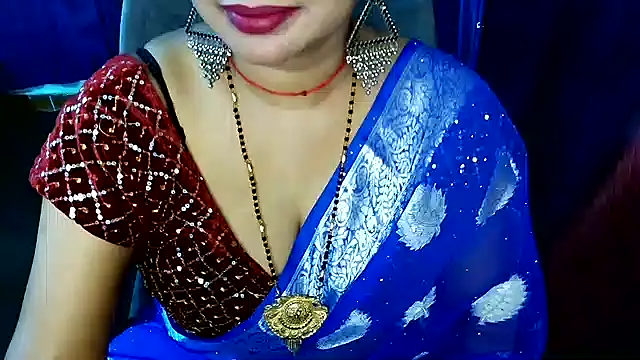QUEEN SAKHI- online show from 05.22.26