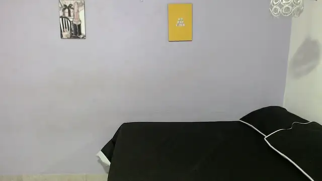 penelope gucci1 online show from 09.22.25