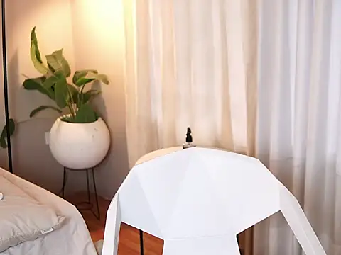 Thiago Valente online show from 10.17.25