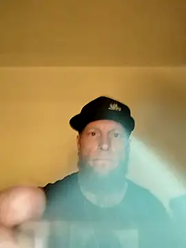 M6I6K6Exh online show from 12.17.25