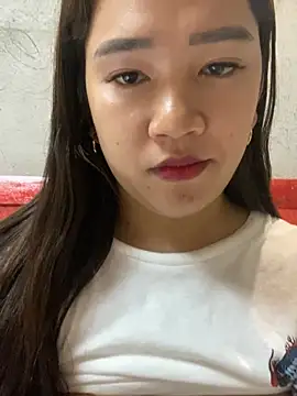 Snapshot of slut_clio chatting on 02.16.26 slut clio online show from 02.16.26