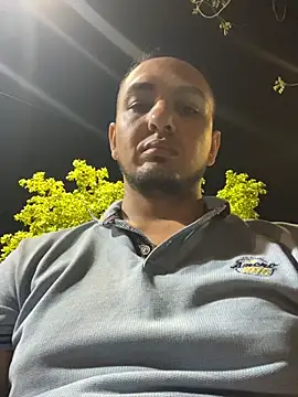 Alejand276765 online show from 10.24.25