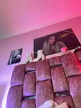 LADY-HOT-SEXY- online show from 11.22.25