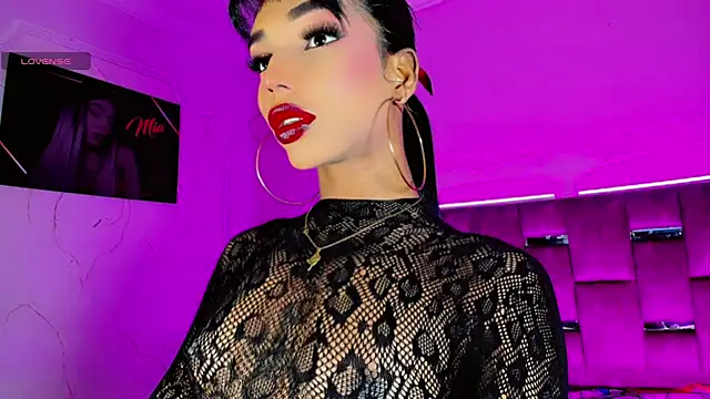 LADY-HOT-SEXY- online show from 12.21.25