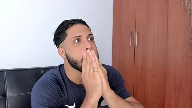 Pier Simons online show from 11.09.25