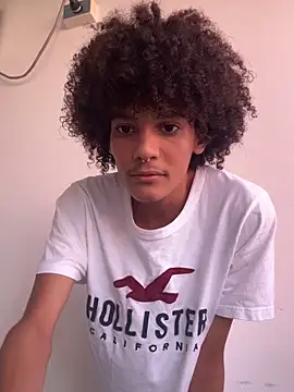 Max Rain online show from 10.07.25