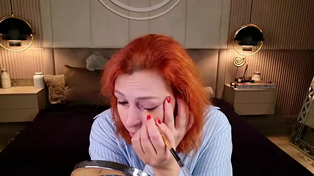 Evie Bennet online show from 09.09.25