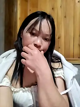 Tiyir597 online show from 10.24.25