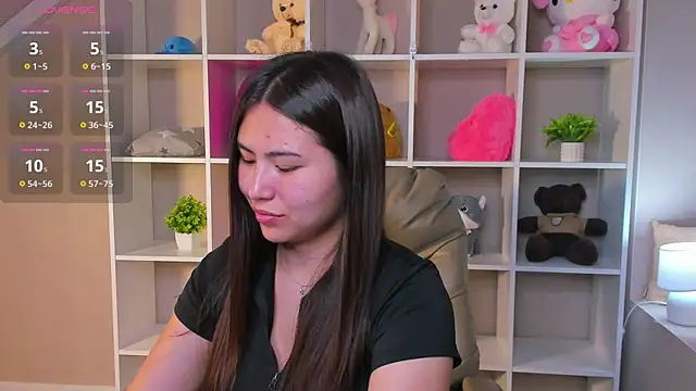 Megan Williamms online show from 09.12.25