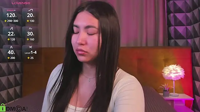 Megan Williamms online show from 10.14.25