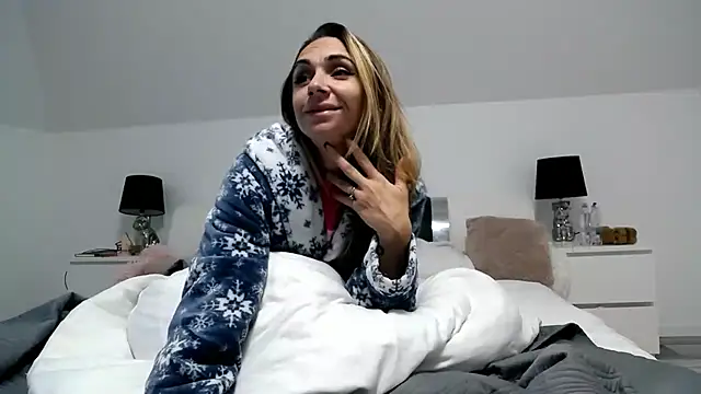 ArabianMalikah online show from 11.10.25