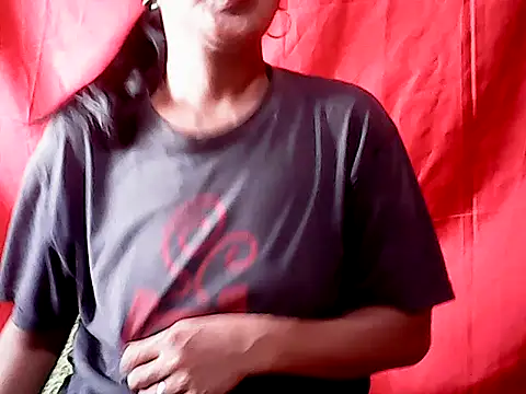 Snapshot of sh1nbae chatting on 10.21.25 sh1nbae online show from 10.21.25