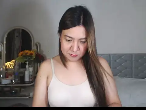 stellahugeX online show from 01.11.26