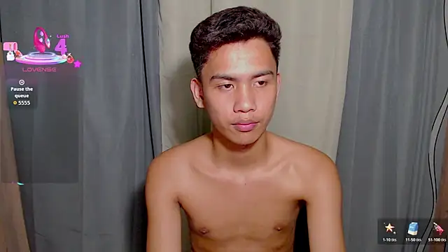 Demure Asian143 online show from 01.31.26