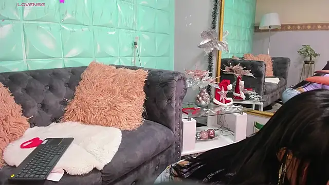 SailonTeen online show from 12.22.25