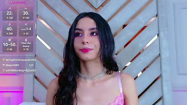 Sarah-Grace online show from 11.28.25