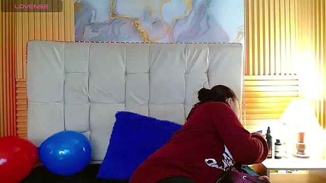 Snapshot of miadoll303av chatting on 10.07.25 miadoll303av online show from 10.07.25