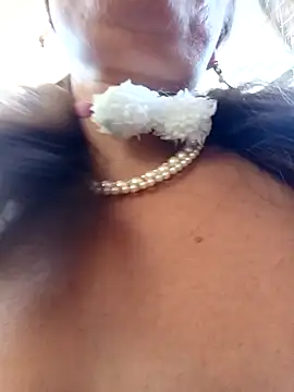 Perverted-Dirty-Mother online show from 10.04.25