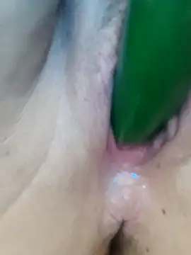 Snapshot of Sandiq99six chatting on 10.12.25 Sandiq99six online show from 10.12.25