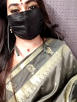 Cutie nila26 online show from 10.17.25