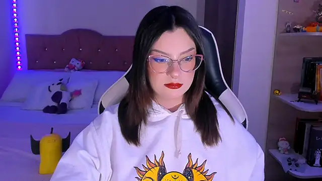 OphelianaRose33 online show from 01.16.26