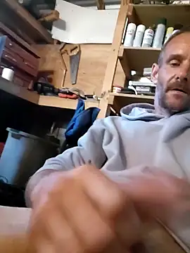 Hungwell1515 online show from 10.23.25