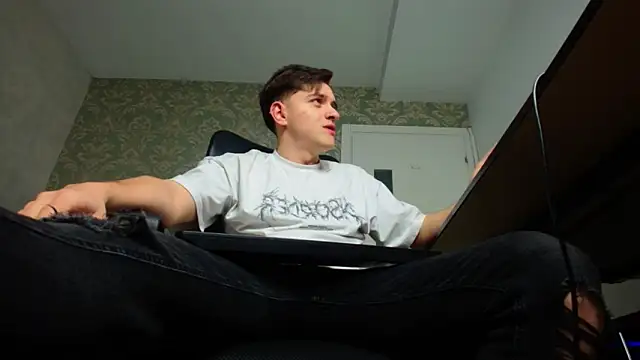 FelixStarkk online show from 10.21.25